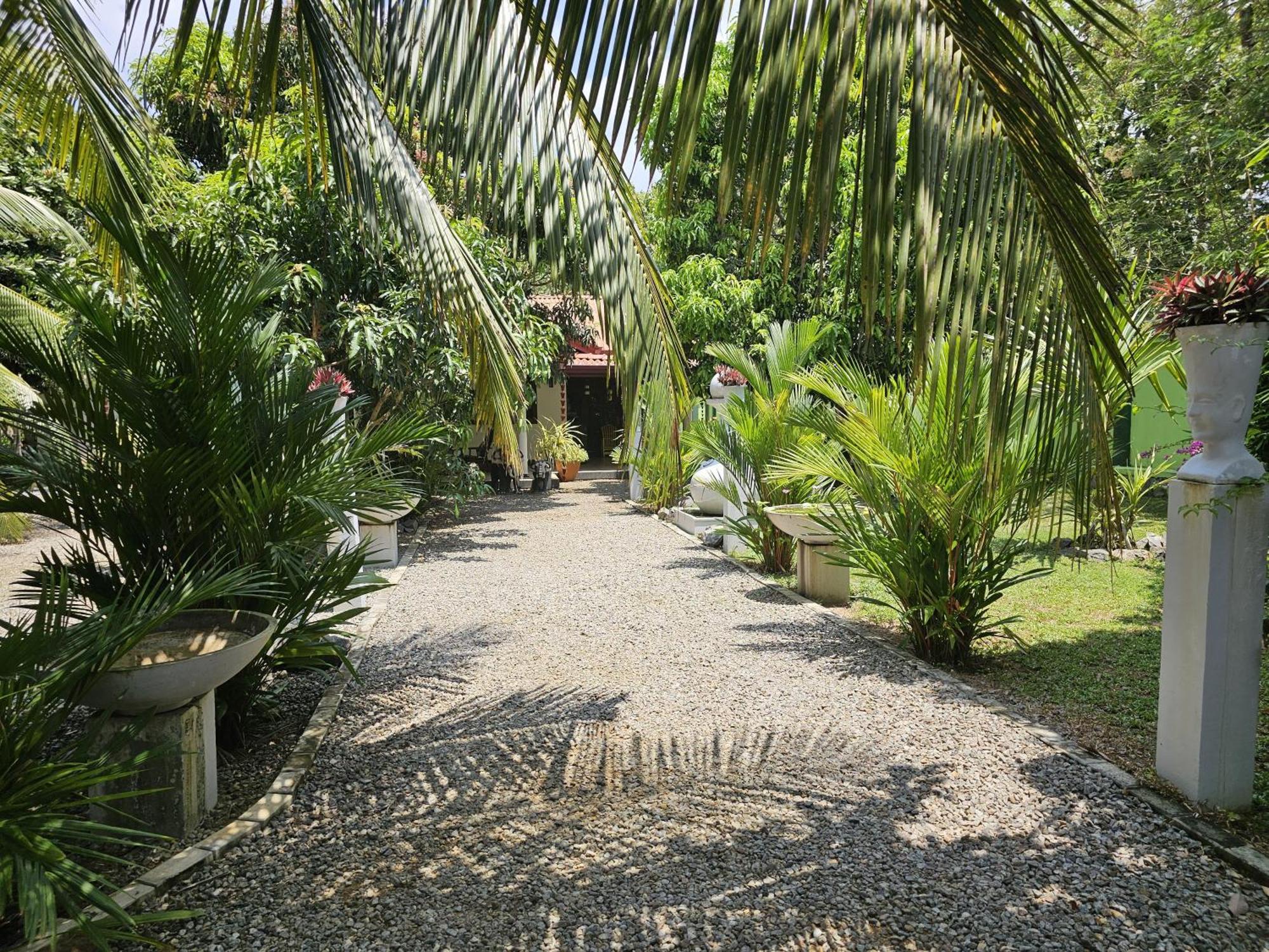 Nima Villa Tangalle Esterno foto