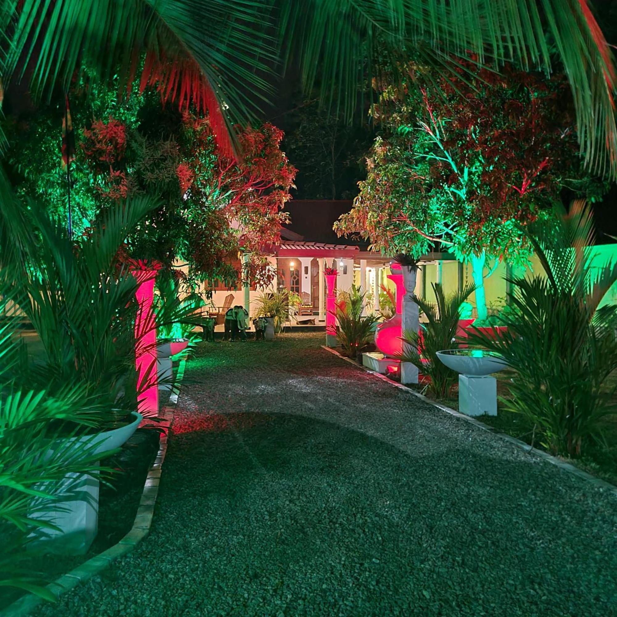 Nima Villa Tangalle Esterno foto