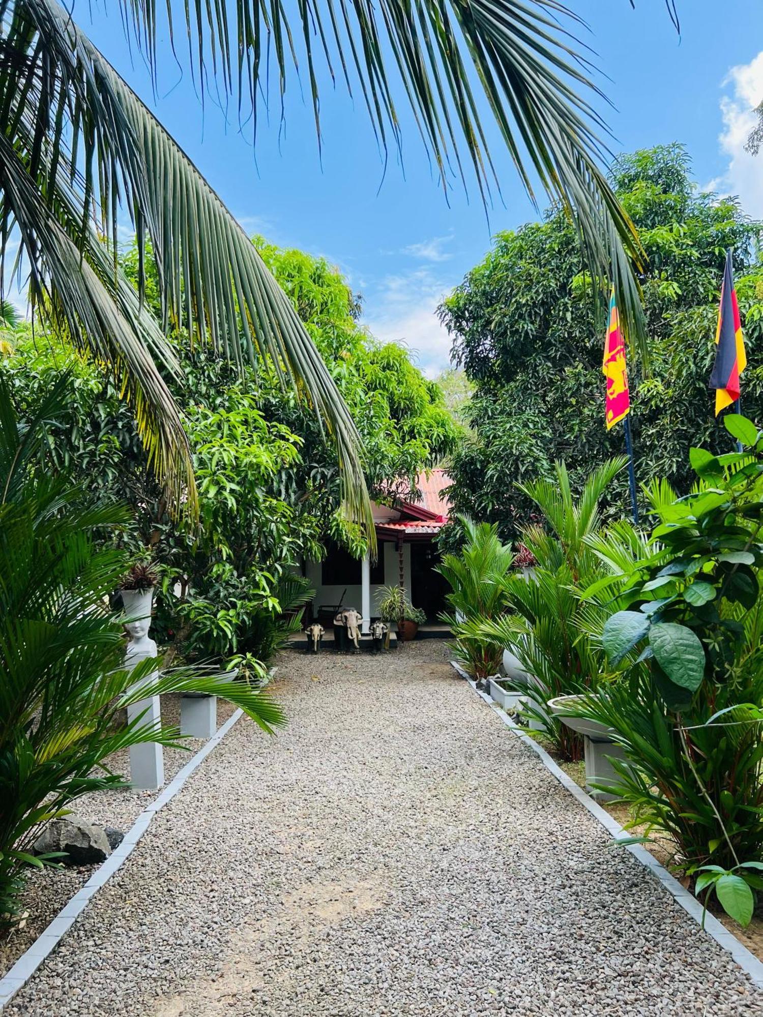 Nima Villa Tangalle Esterno foto